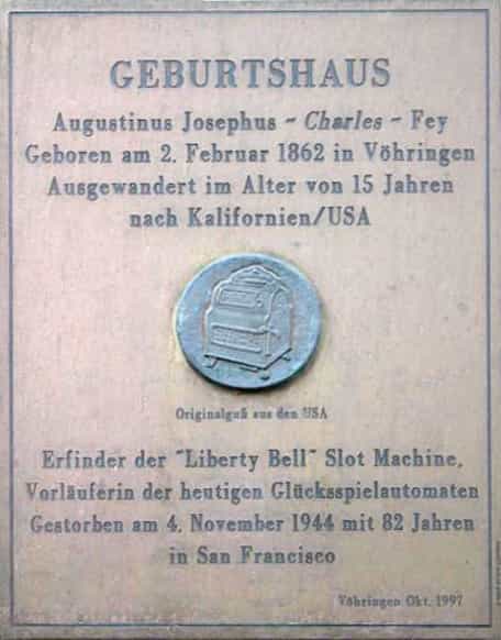 Plaquette op geboortehuis Ch A. Fey