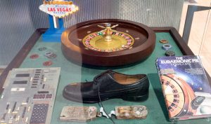 De enige winnende strategie bij roulette? Vals spelen...