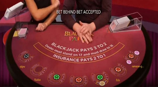 Zet in achter een speler 