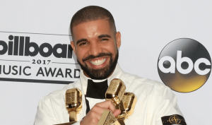 Drake gokte met grote bedragen tijdens de Super Bowl