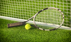 Drie tennissers geschorst vanwege match-fixing; Levenslange schorsing voor tennisspeler